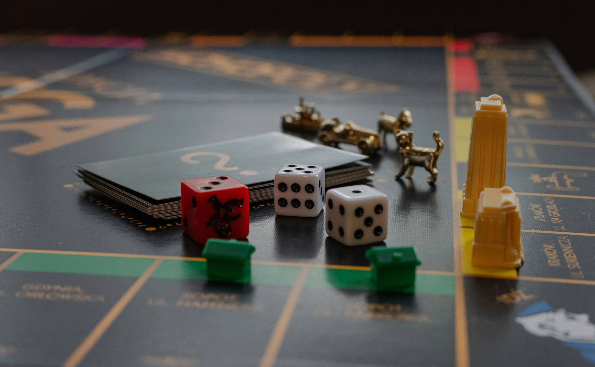 COMPETITIVE INTELLIGENCE